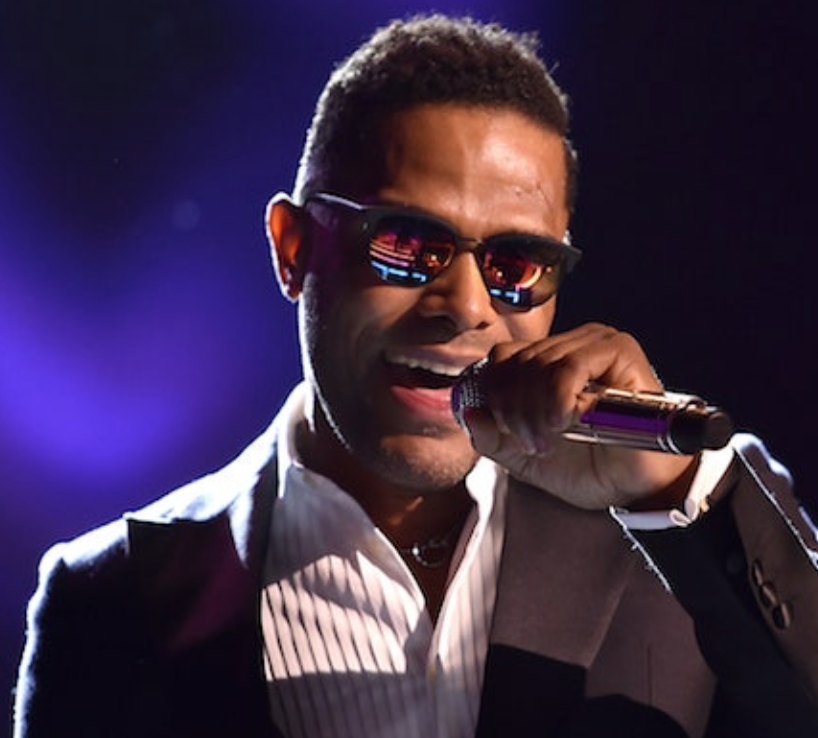 Maxwell at Little Caesars Arena